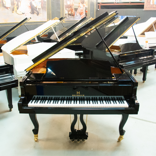 Heinrich HG-152 Grand Piano Curly Legs - Black